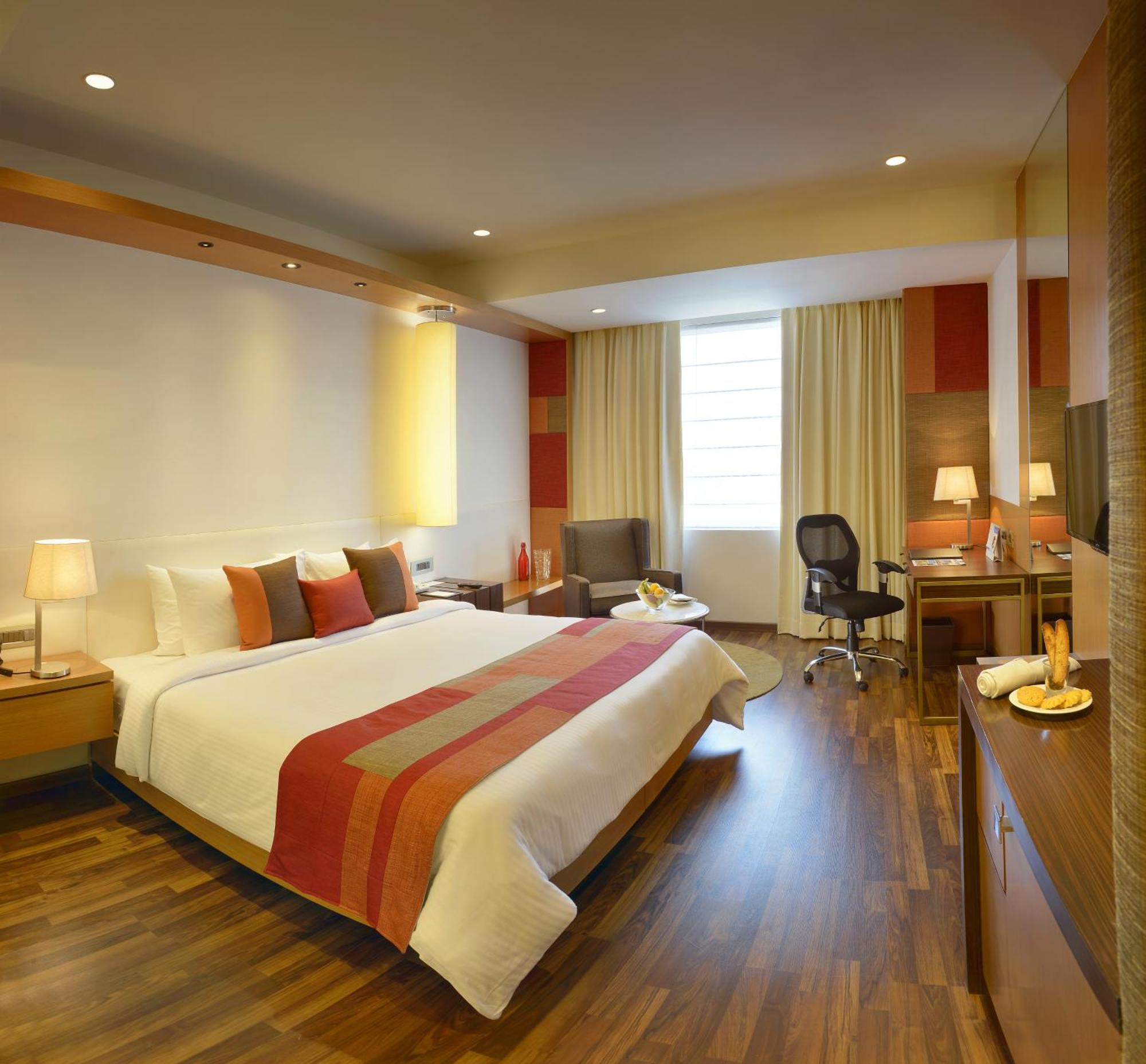 Deventure Sarovar Portico Kapashera, New Delhi Esterno foto