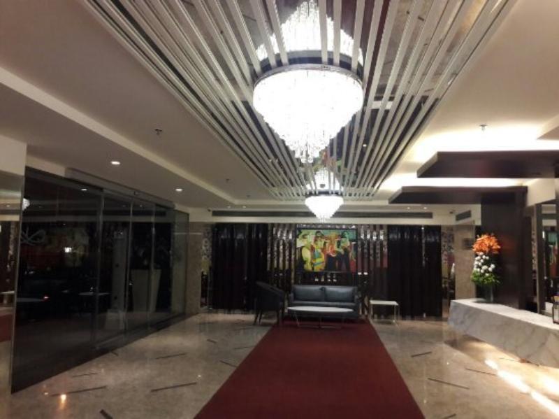 Deventure Sarovar Portico Kapashera, New Delhi Esterno foto